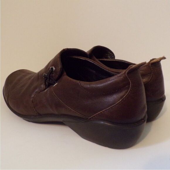 Romika Women's Brown Leather Slip On Casual Loafer Shoes. Size 40 US Size 9 - Picture 6 of 9
